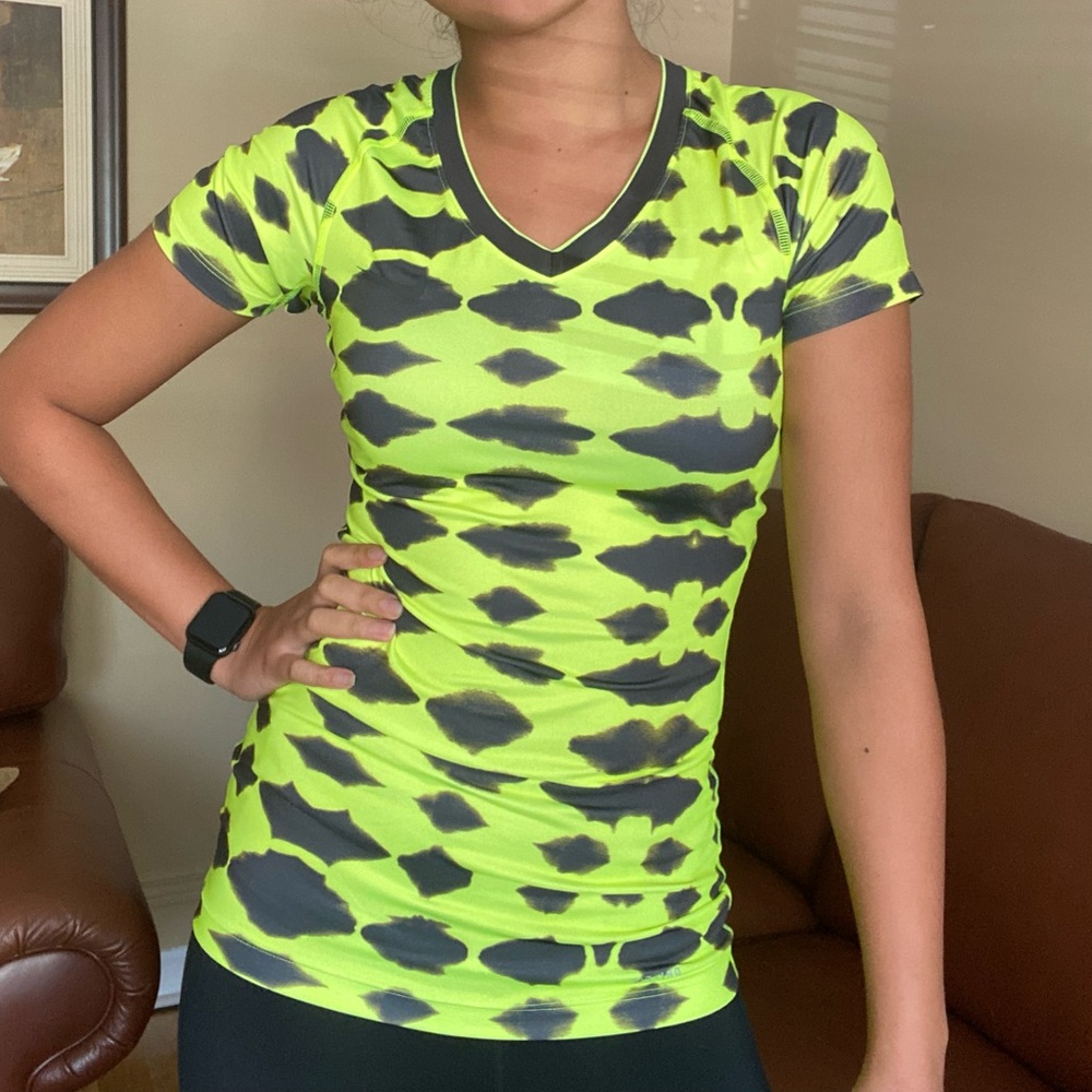 Neon Nike pro v neck t shirt